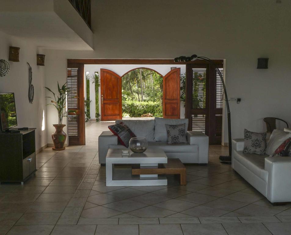 Villa Habitaciones Playa Coson لاس تاريناس المظهر الخارجي الصورة